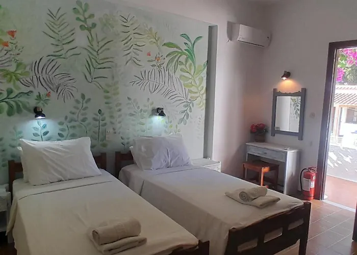 Parachos Trulos Beach Accomodation 500 Metres From The Sea