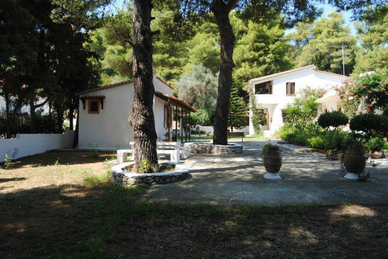 Parachos Trulos 500 Metres From The Sea *